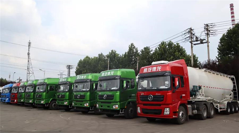 粉粒物料運輸半掛車(chē)
