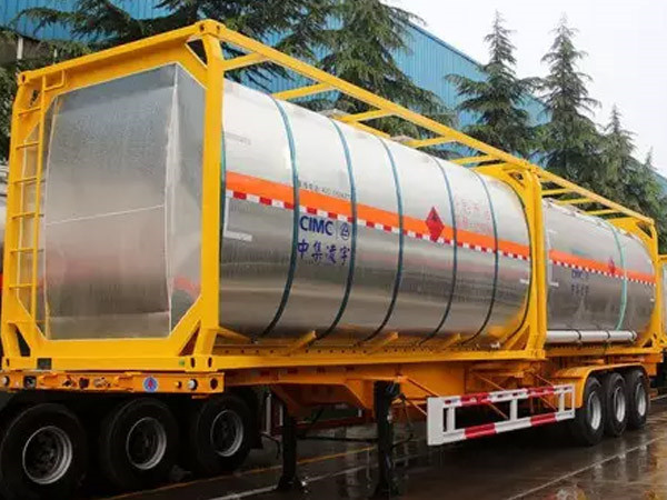 鋁合金箱式液體運輸半掛車(chē)