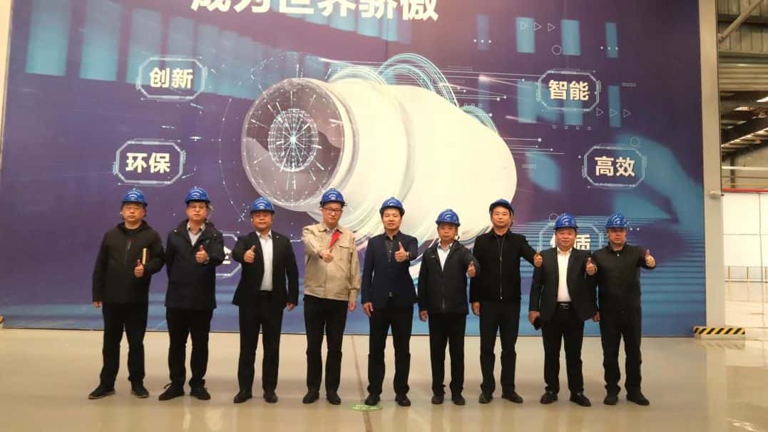 陜重汽與中集車(chē)輛攪拌車(chē)業(yè)務(wù)集團深度交流，共繪合作新藍圖