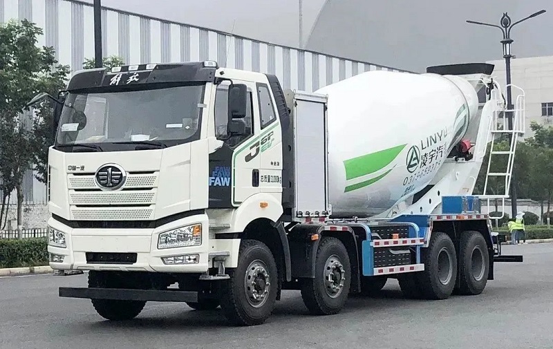 新能源攪拌車(chē)的特點(diǎn)有哪些？?jì)?yōu)勢全解析！