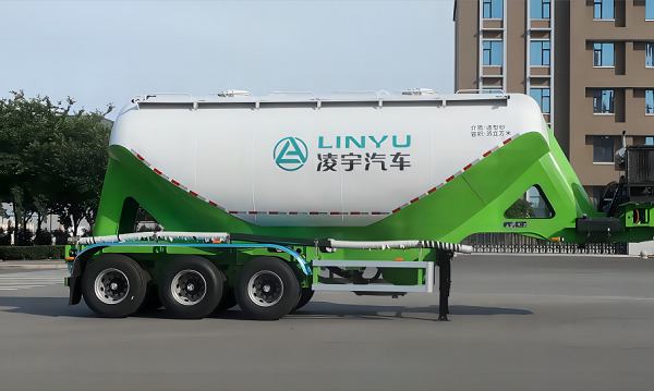 35方超輕立式粉罐半掛車(chē)的優(yōu)勢和特點(diǎn)是什么？