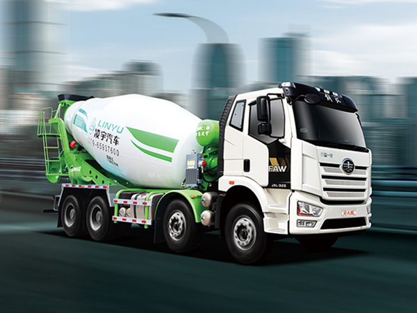 夜間施工如何保障水泥罐車(chē)安全？照明方案推薦